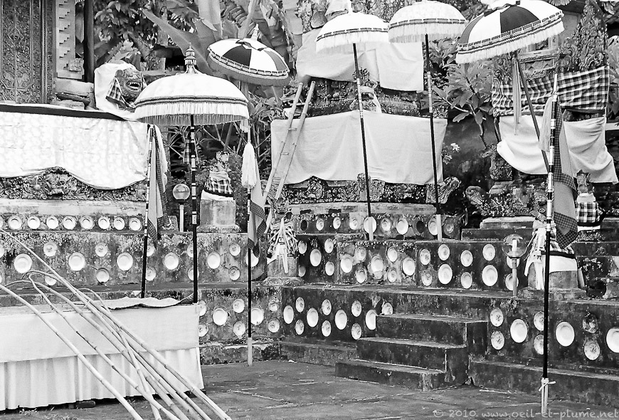 12 Bali 2005