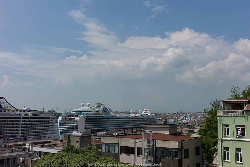 03 Istanbul Prince 2012